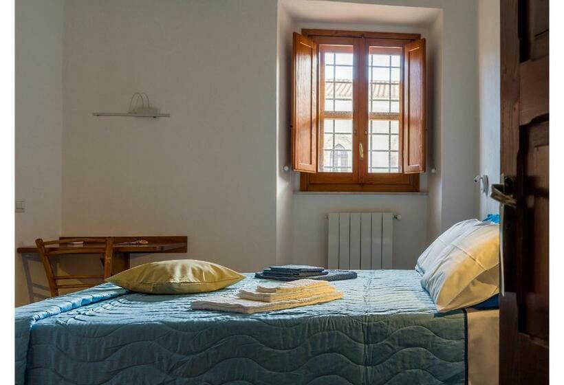 Пансион Monastero Santa Chiara Guest House