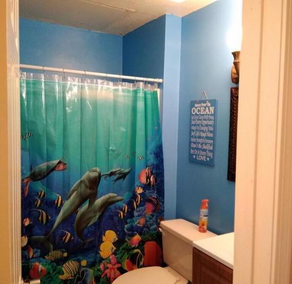 South Padre Island Condo Is Walking Distance To The Beach, Sleeps 6, Third Floor, 2024 Traveler Awar