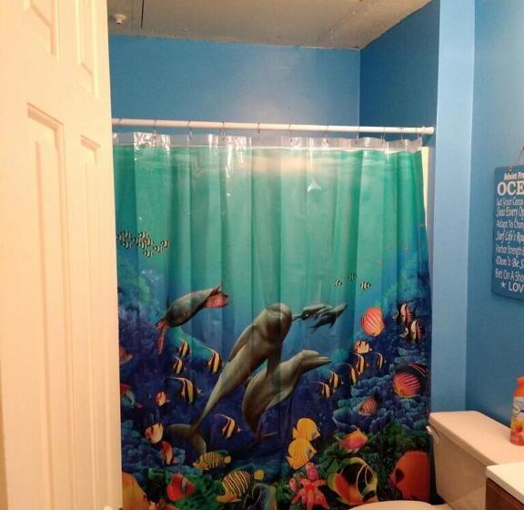 South Padre Island Condo Is Walking Distance To The Beach, Sleeps 6, Third Floor, 2024 Traveler Awar