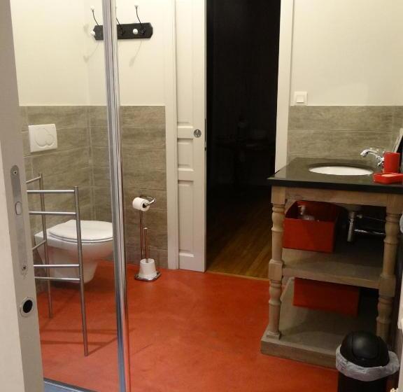 ベッドアンドブレックファースト Les Tilleuls Chambres D Hôtes La Rochefoucauld