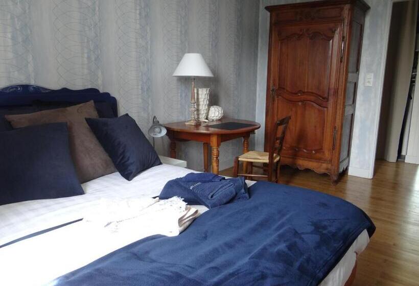 ベッドアンドブレックファースト Les Tilleuls Chambres D Hôtes La Rochefoucauld