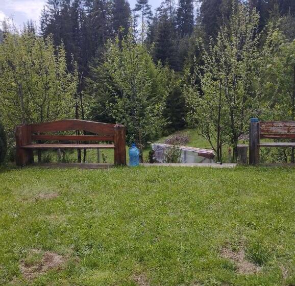 ペンション Tolem