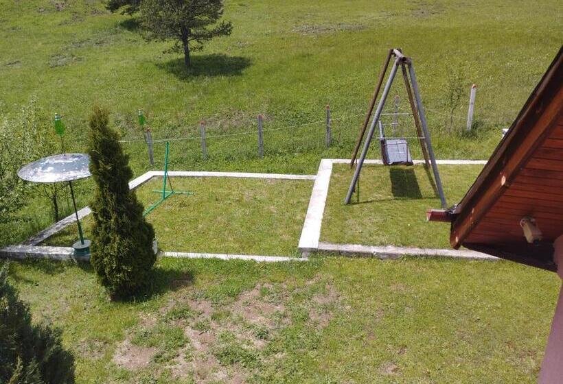 ペンション Tolem