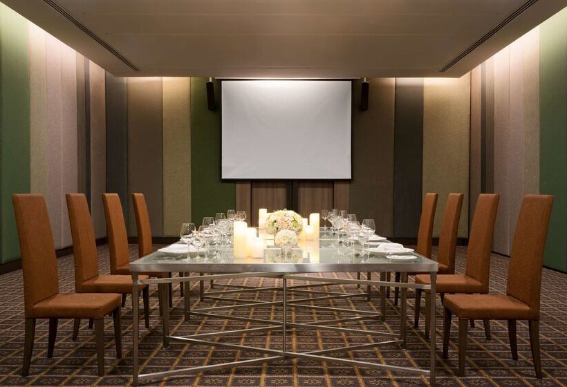 Avani Khon Kaen Hotel & Convention Centre