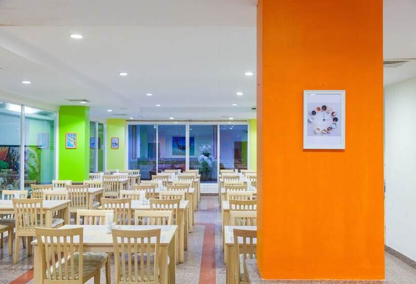 Baumancasa Beach Resort