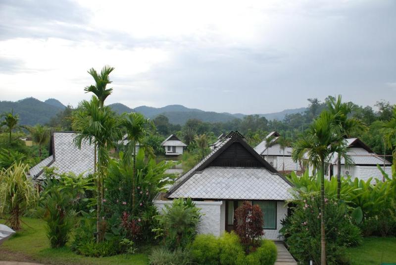 Bura Lumpai Resort
