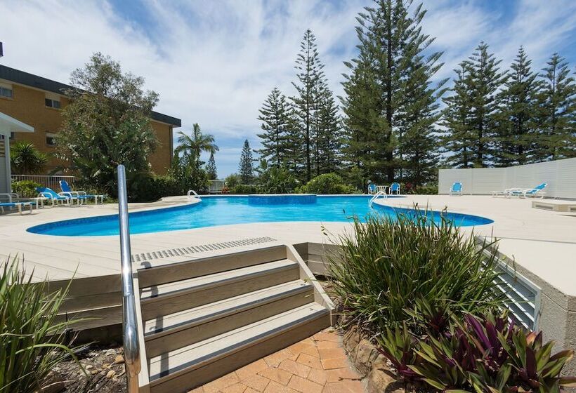 Burleigh Surf Apartments