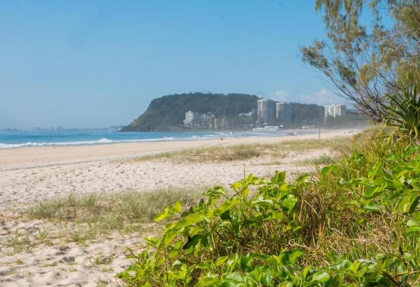 Burleigh Surf Apartments