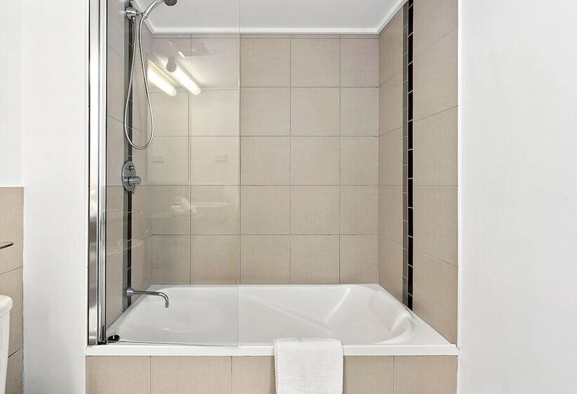 Cairns Central Plaza Apartment Hotel Official