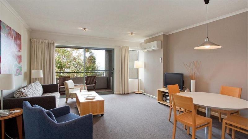 Cumberland Lorne Resort