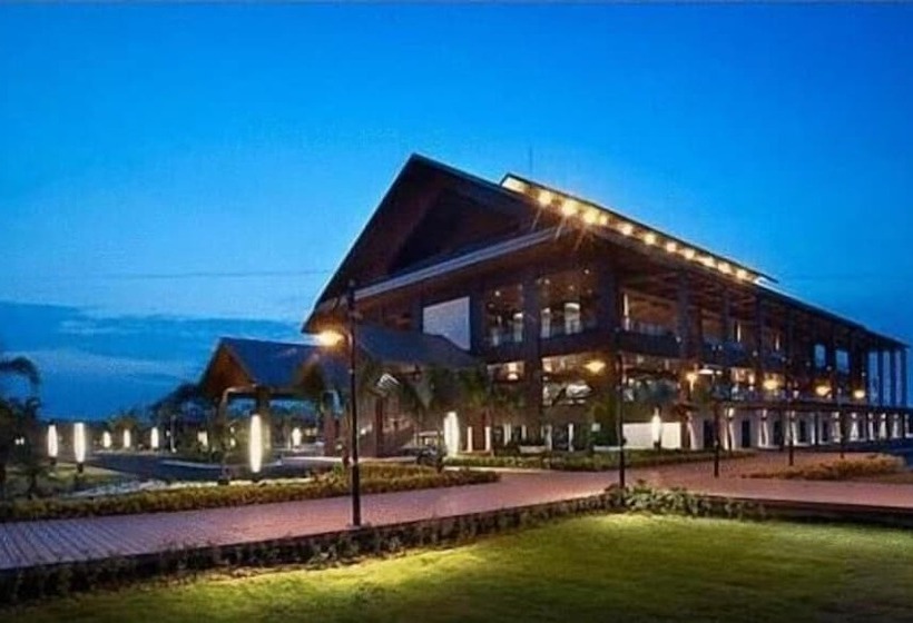 Duyong Marina & Resort