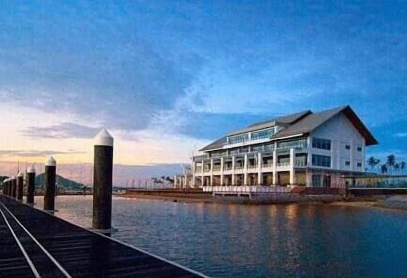 Duyong Marina & Resort