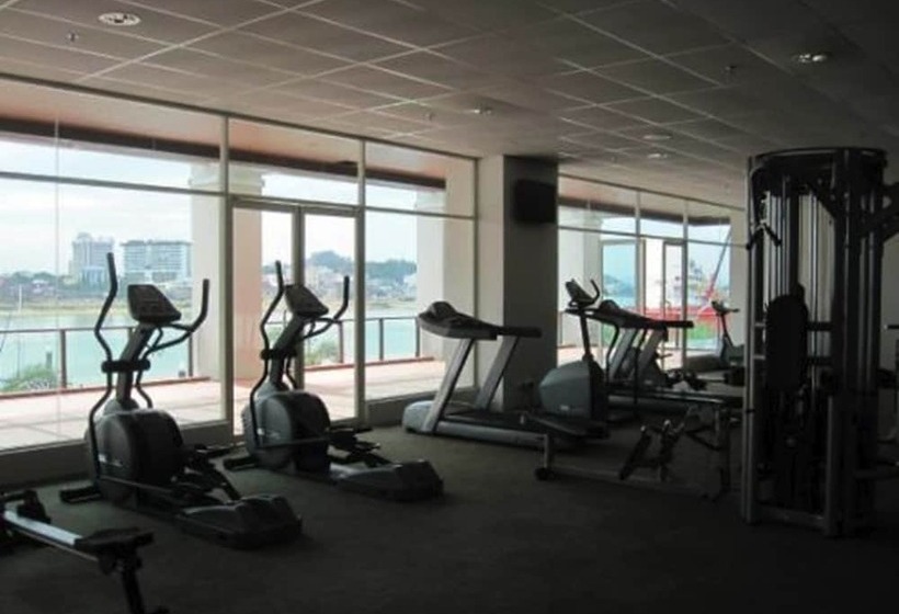 Duyong Marina & Resort