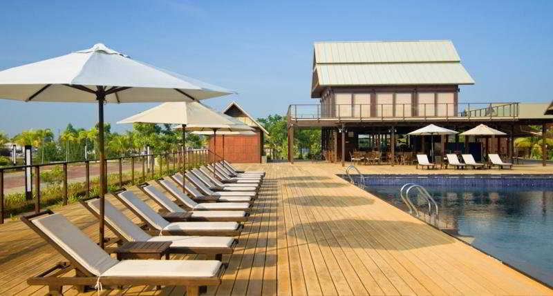 Duyong Marina & Resort