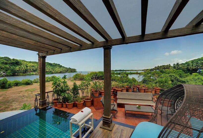 Fenicia Riverside Resort