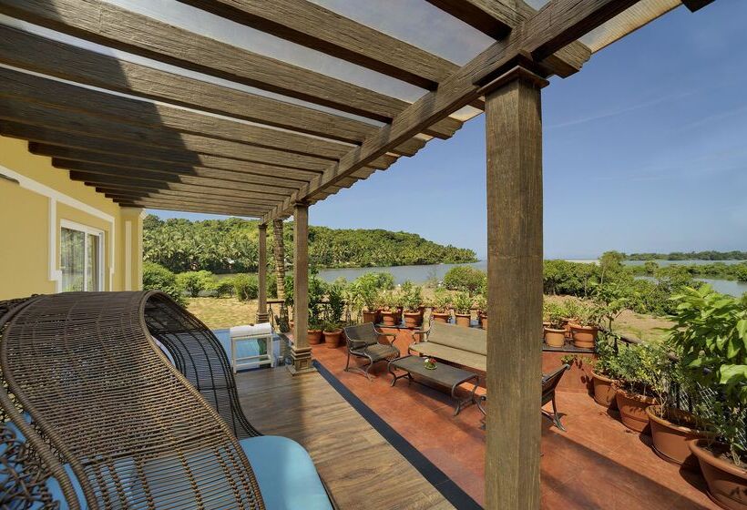 Fenicia Riverside Resort