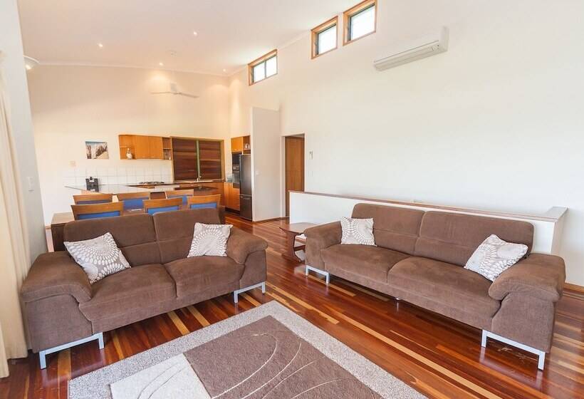 Hamilton Island Holiday Homes