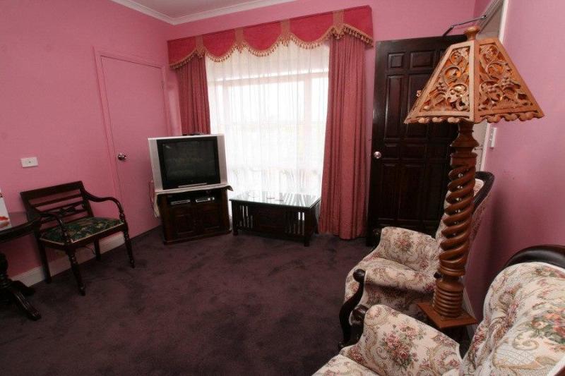 Hatchers Richmond Manor