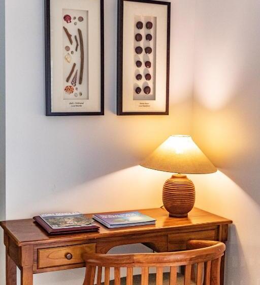 Hibiscus Resort & Spa   Official Onsite Reception & Check In