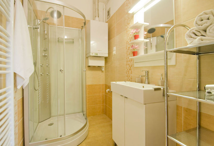 AltraCasa Apartments