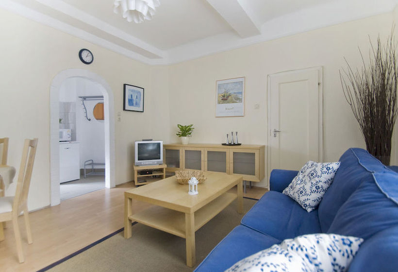 AltraCasa Apartments