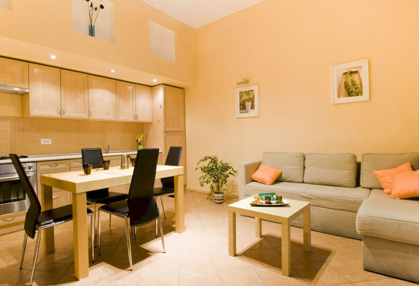 AltraCasa Apartments