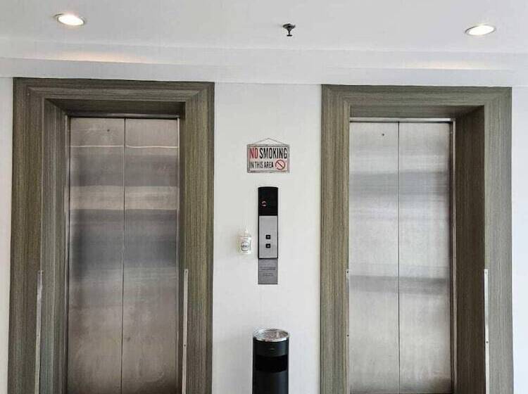 Amaris Hotel Cihampelas