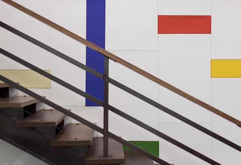 Amaris Hotel Cihampelas