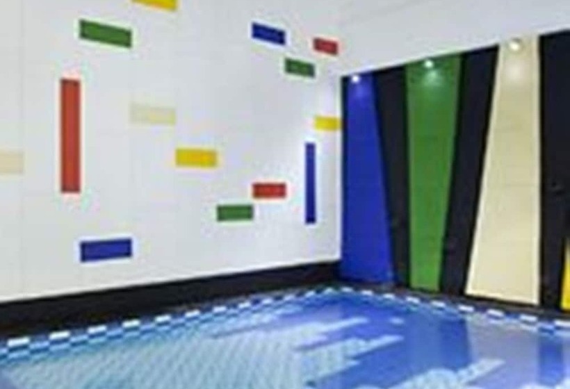 Amaris Hotel Cihampelas