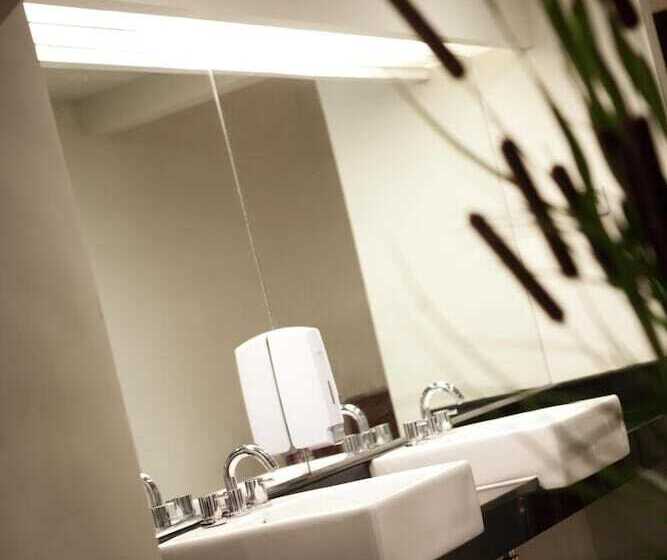 Amaris Hotel Cihampelas