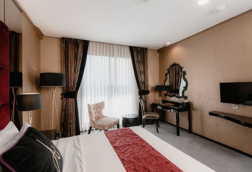 Amaroossa Hotel Bandung