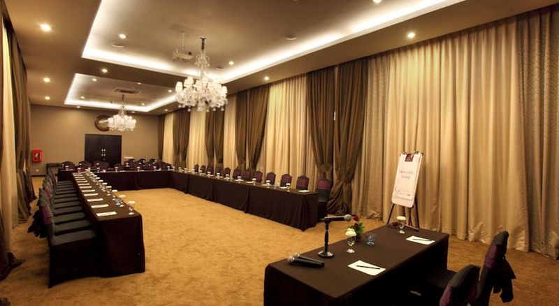 Amaroossa Hotel Bandung