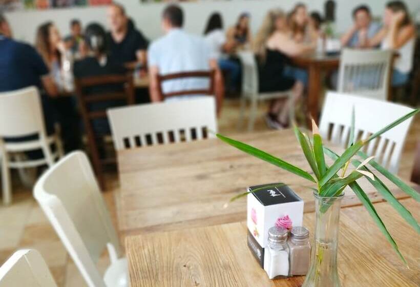 ホテル Amiad Country Lodging