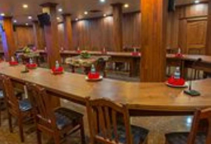 בית מלון כפרי Asia