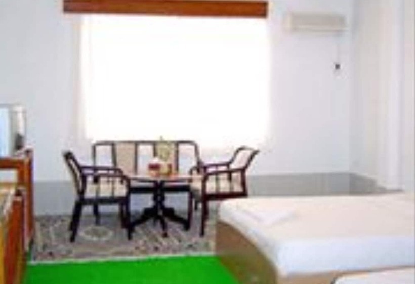 בית מלון כפרי Asia