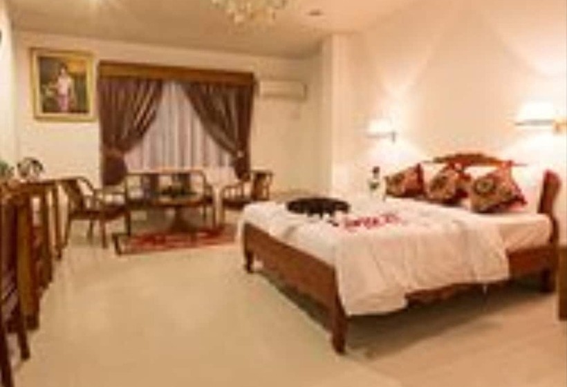 בית מלון כפרי Asia