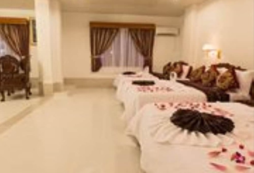 בית מלון כפרי Asia