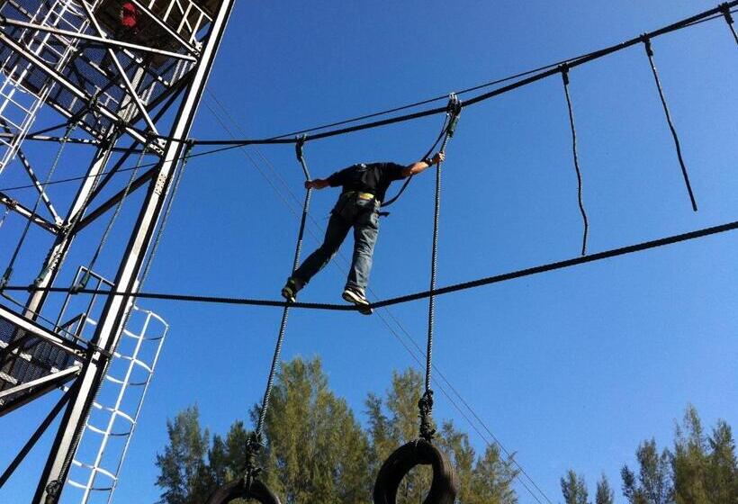 Hotel Avillion Admiral Cove