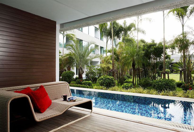هتل Blay Tong Beach Resort