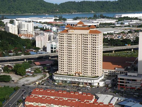 Alora Hotel