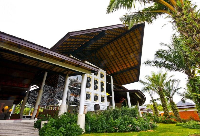 ホテル Beyond Khaolak