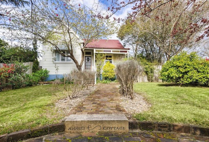 هتل Blue & Cottages Katoomba