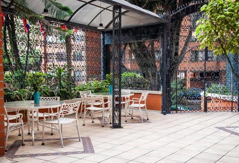 Solar Hotel Casa Laureles