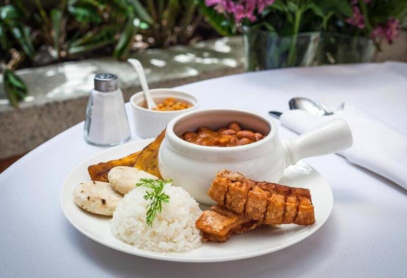 Solar Hotel Casa Laureles