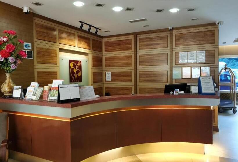 Celyn Hotel City Mall