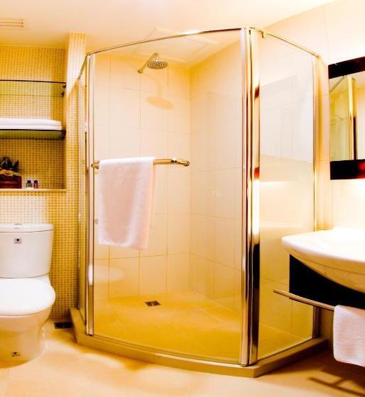 Celyn Hotel City Mall