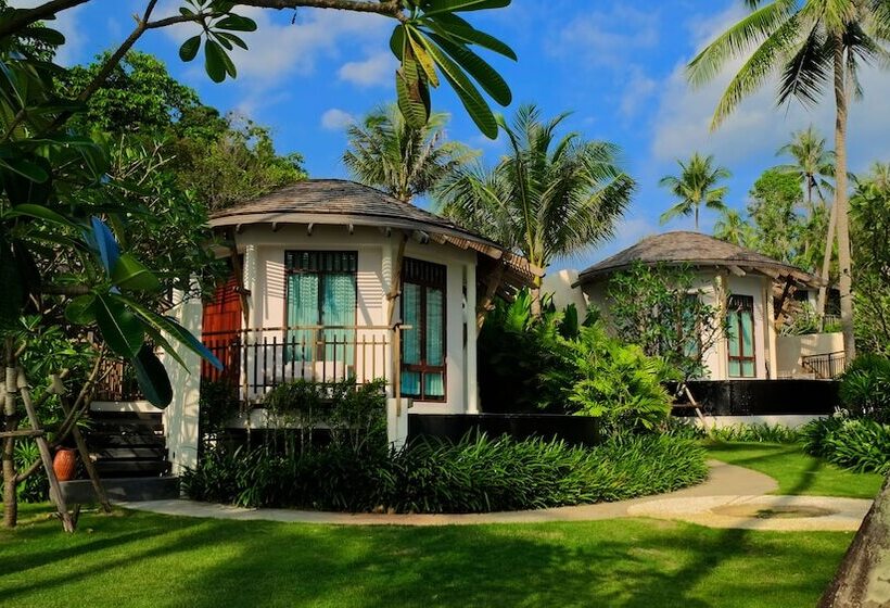 בית מלון כפרי Ajinta Resort