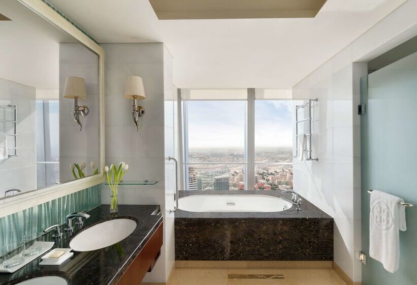 호텔 China World Summit Wing, Beijing