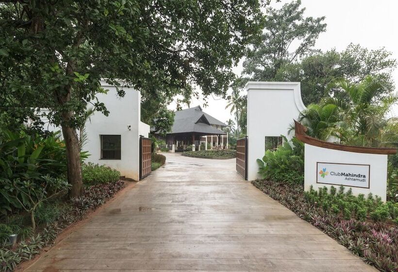 酒店 Club Mahindra Ashtamudi