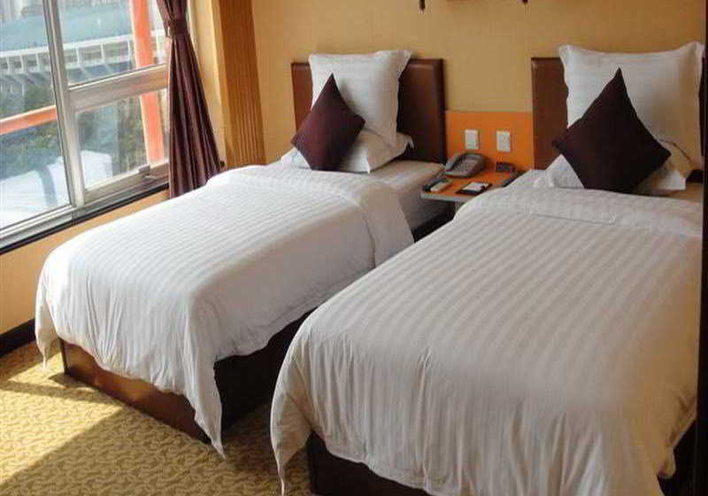 Отель Colorful City